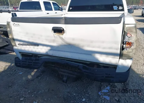 2007 Chevrolet Silverado 1500 Classic Work Truck z USA, uszkodzony, nr VIN 1GCEC19V17Z101474